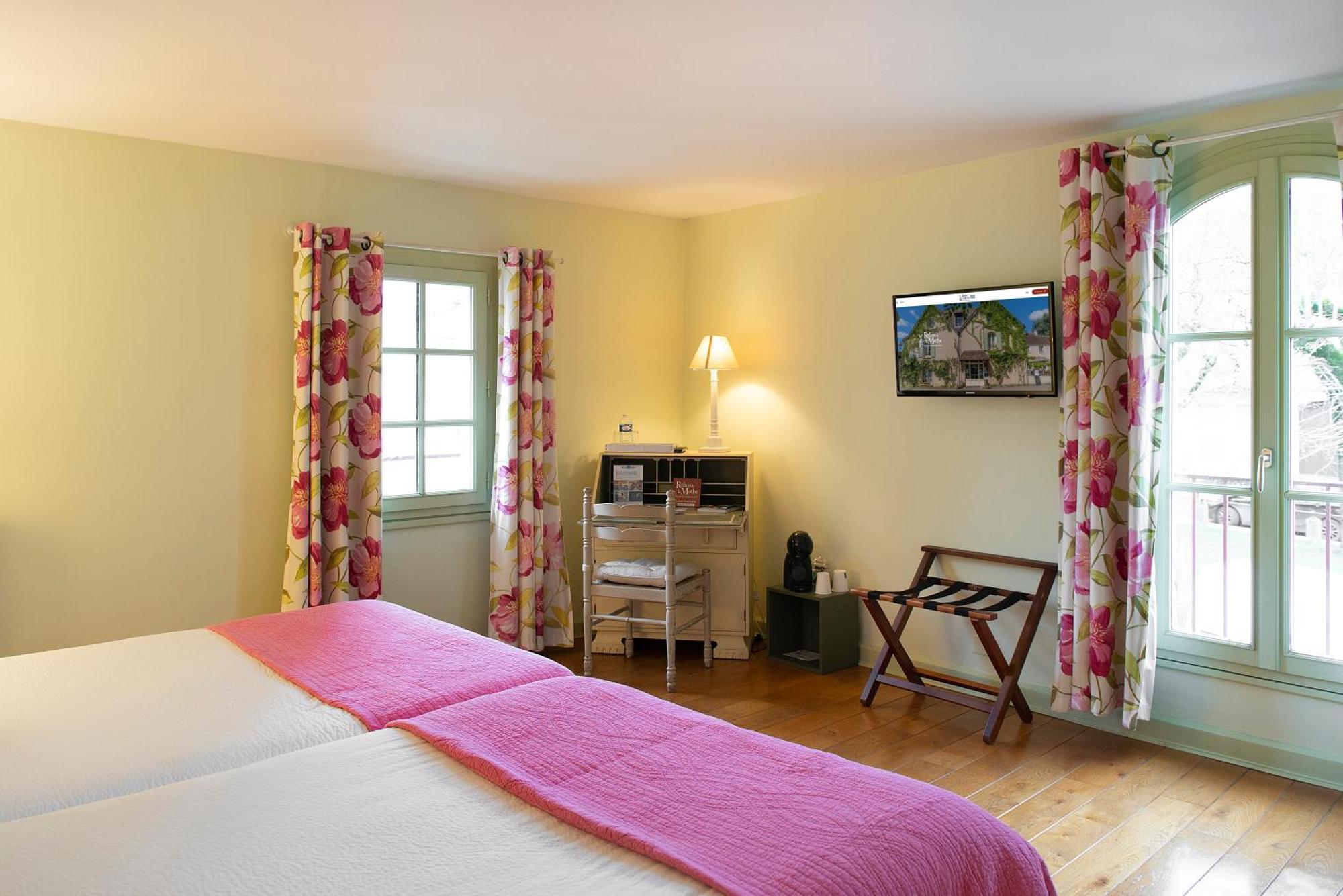Logis Hotel Restaurant Relais De La Mothe Yzeures-sur-Creuse Zewnętrze zdjęcie